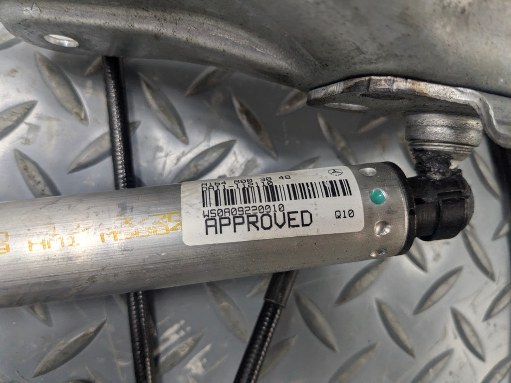 09 - 11 OEM MERCEDES-BENZ ML63 TRUNK LID TAILGATE HYDRAULIC PUMP MOTOR CYLINDER