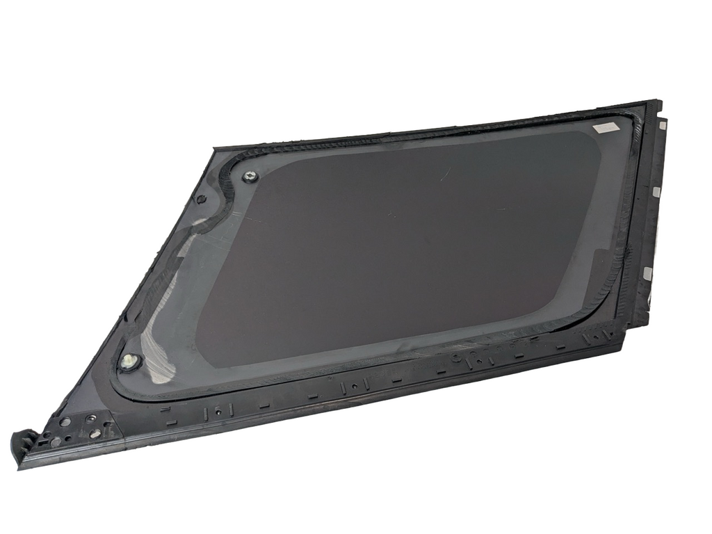 2013 - 2017 LAND ROVER RANGE ROVER OEM REAR LEFT SIDE QUARTER WINDOW GLASS