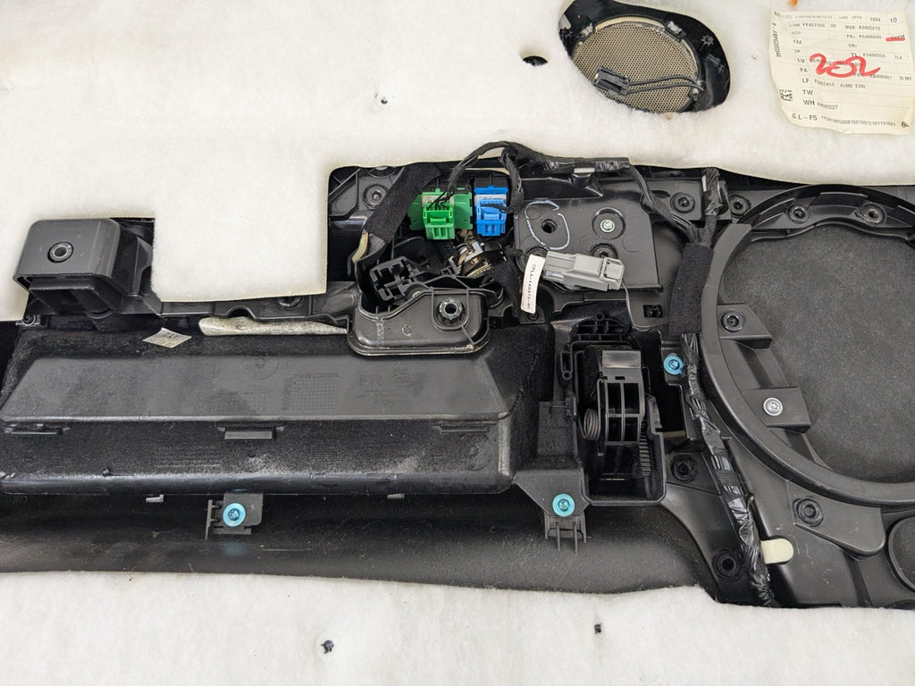 13 - 17 LAND ROVER RANGE ROVER OEM FRONT RIGHT PASSENGER SIDE DOOR TRIM PANEL