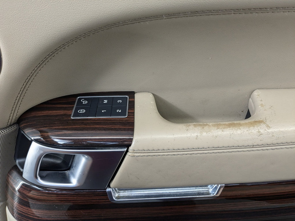 13 - 17 LAND ROVER RANGE ROVER OEM FRONT RIGHT PASSENGER SIDE DOOR TRIM PANEL