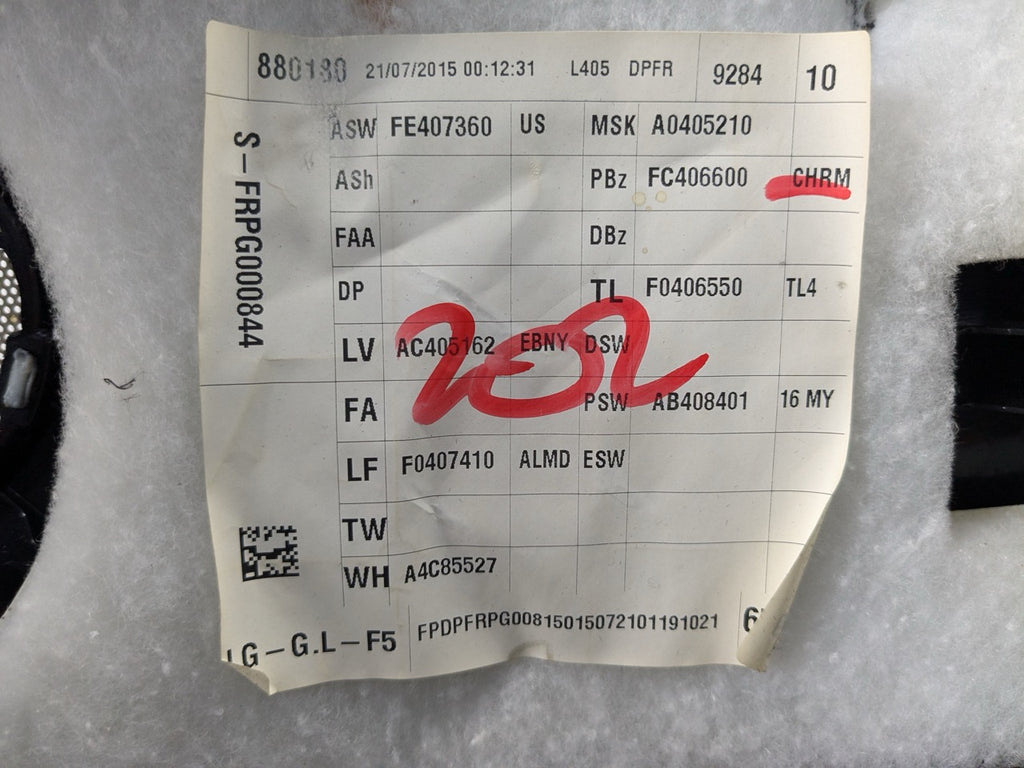 13 - 17 LAND ROVER RANGE ROVER OEM FRONT RIGHT PASSENGER SIDE DOOR TRIM PANEL