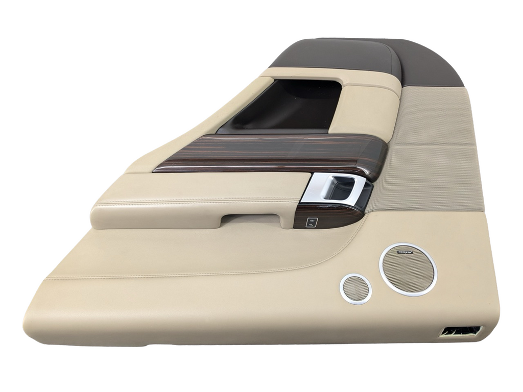 2013 - 2017 LAND ROVER RANGE ROVER OEM REAR RIGHT PASSENGER SIDE DOOR TRIM PANEL