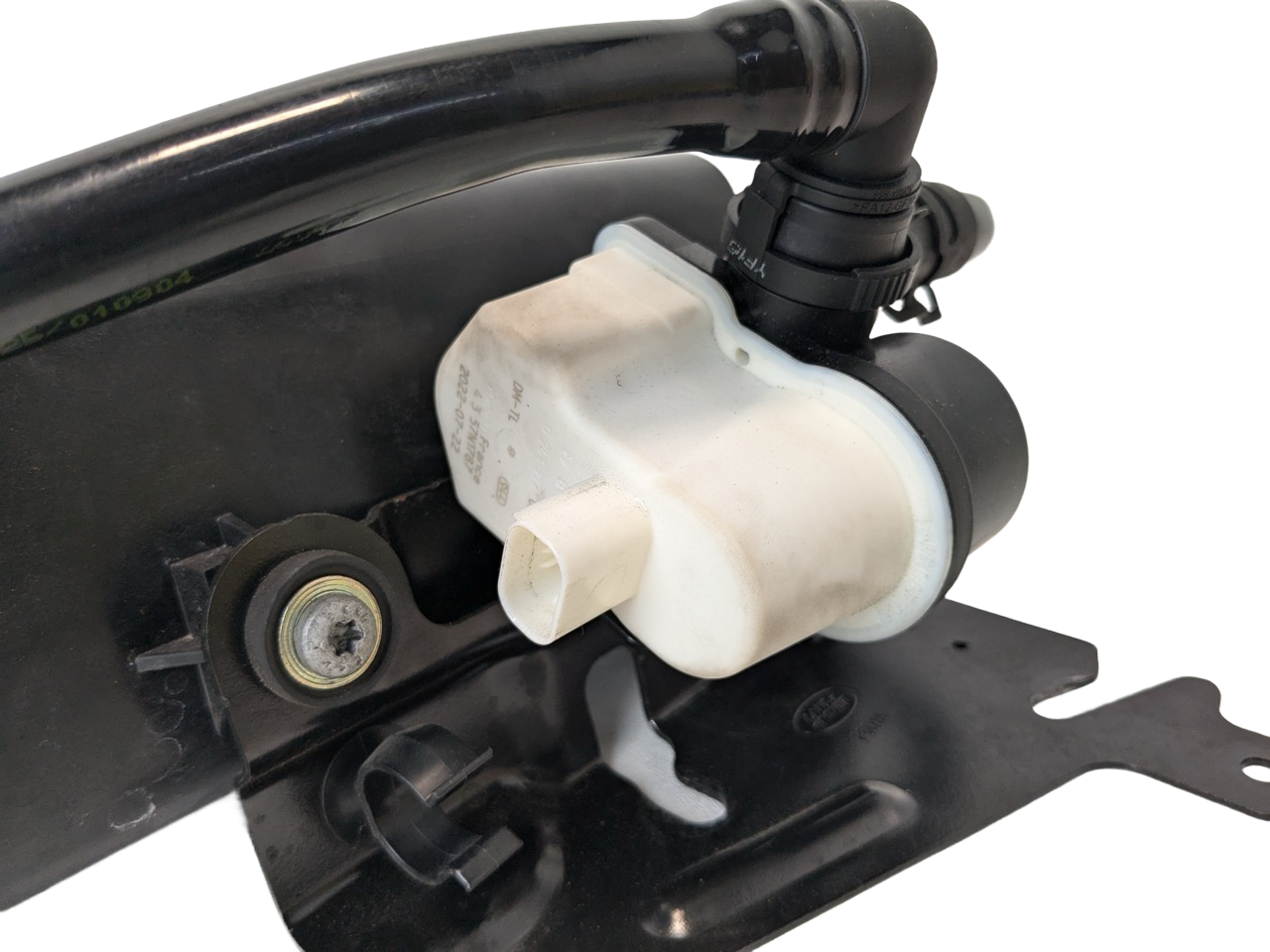 2013 - 2017 LAND ROVER RANGE ROVER OEM FUEL VAPOR EVAPORATOR CANISTER