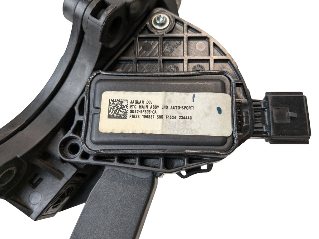 13 - 17 LAND ROVER RANGE RANGE ROVER OEM GAS PEDAL ACCELERATOR WITH THROTTLE