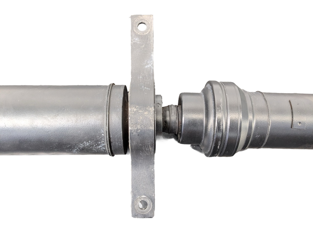 13 - 17 OEM LAND ROVER RANGE ROVER REAR DRIVE SHAFT CARDAN PROPELLER ASSEMBLY