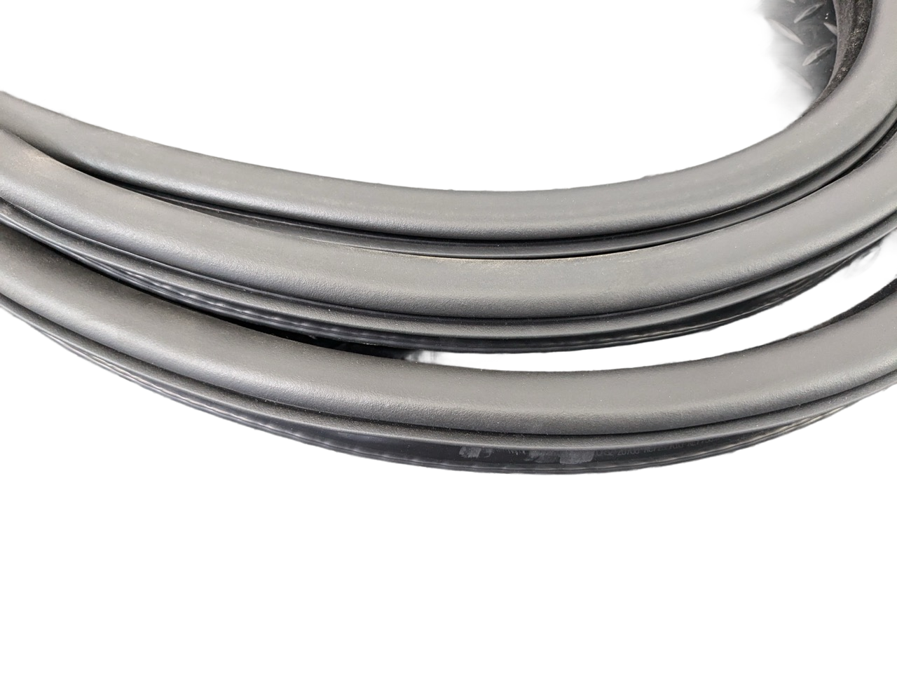 13 - 17 LAND ROVER RANGE ROVER OEM FRONT LEFT SIDE DOOR SEAL WEATHERSTRIP RUBBER