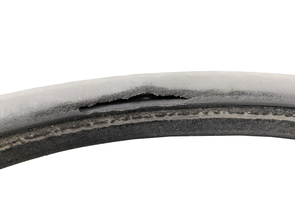 13 - 17 LAND ROVER RANGE ROVER OEM FRONT LEFT SIDE DOOR SEAL WEATHERSTRIP RUBBER