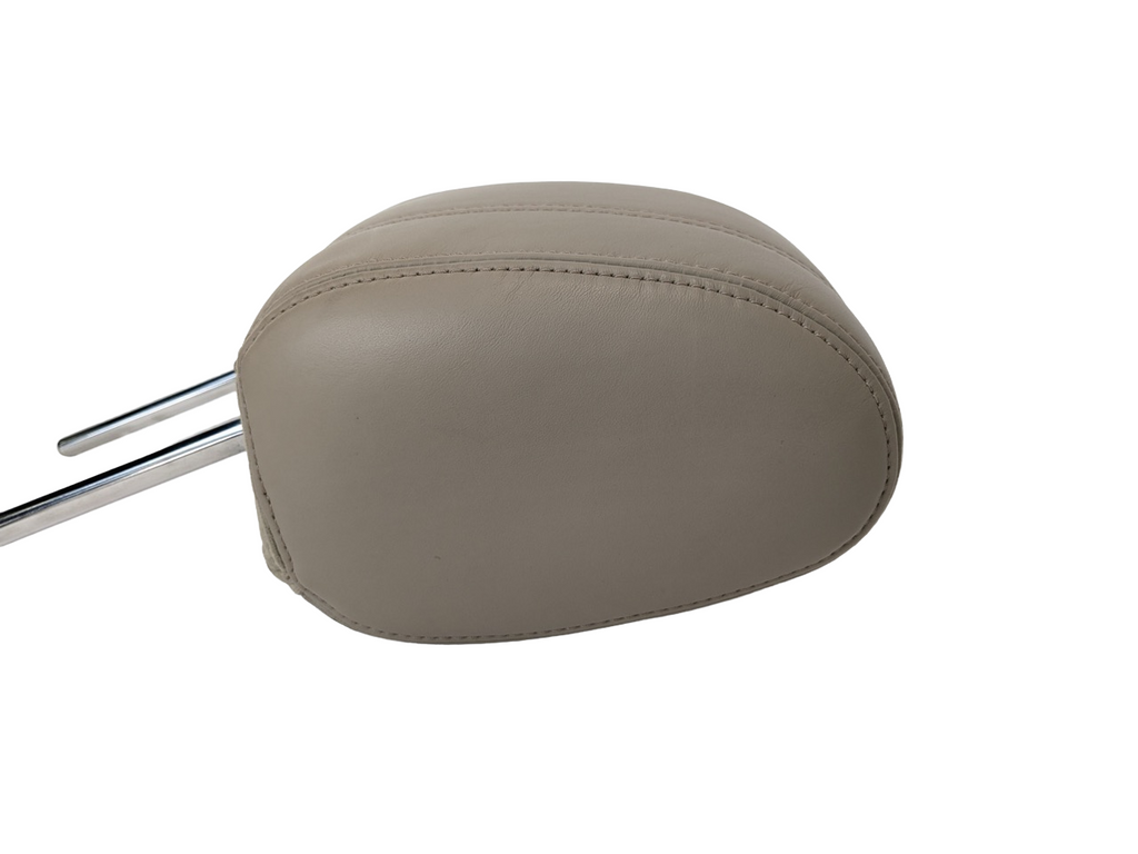 2013 - 2017 LAND ROVER RANGE ROVER OEM REAR RIGHT PASSENGER SIDE SEAT HEADREST