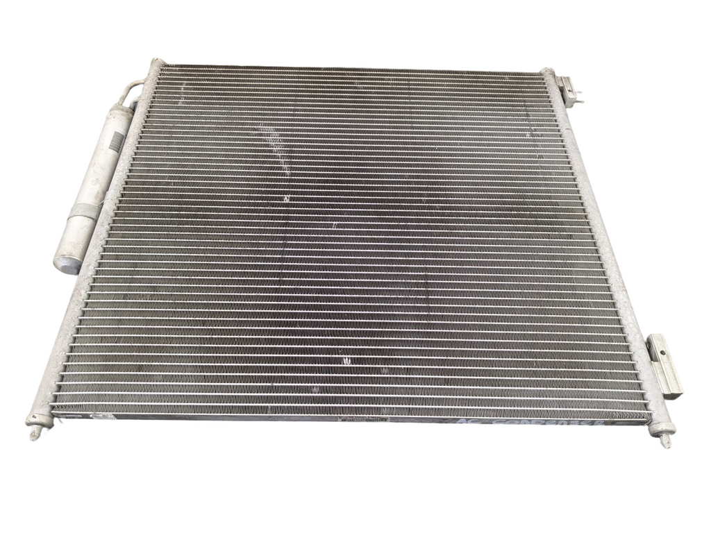 2013 - 2017 LAND ROVER RANGE ROVER OEM AC AIR CONDITIONING CONDENSER RADIATOR