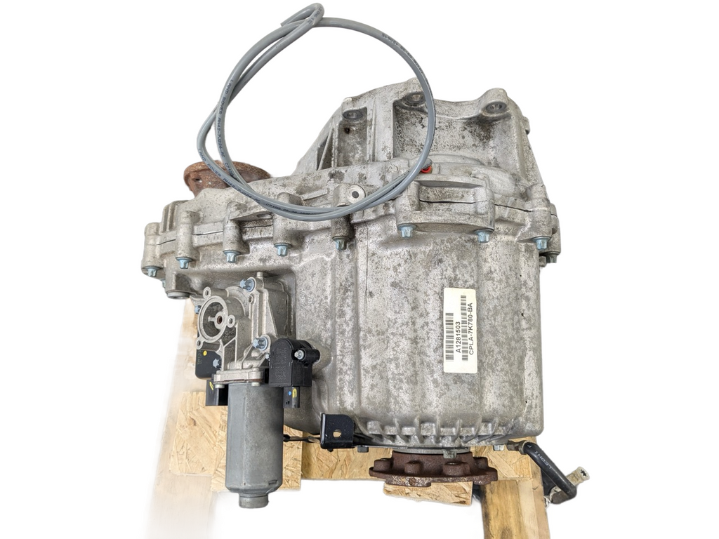 2013 - 2017 LAND ROVER RANGE ROVER OEM AUTOMATIC TRANSFER CASE ASSEMBLY