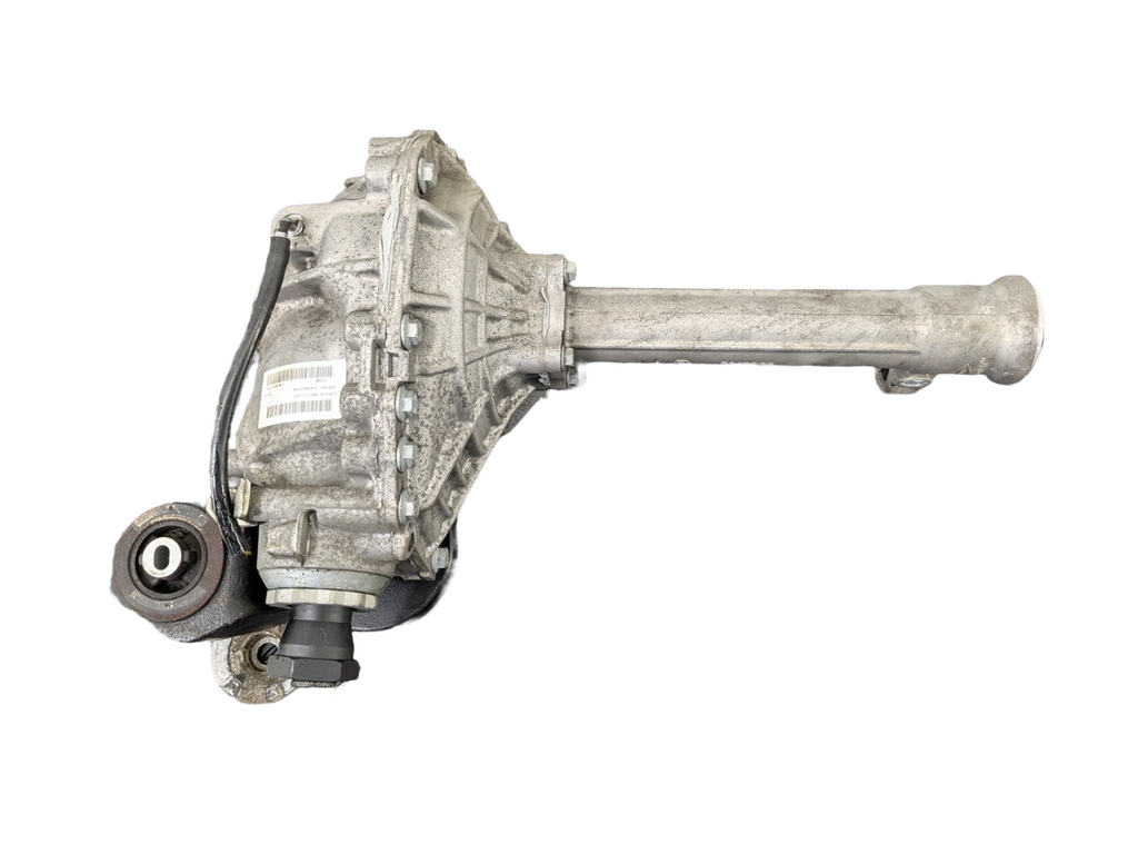 2013 - 2017 LAND ROVER RANGE ROVER OEM FRONT DIFFERENTIAL AXLE CARRIER ASSEMBLY