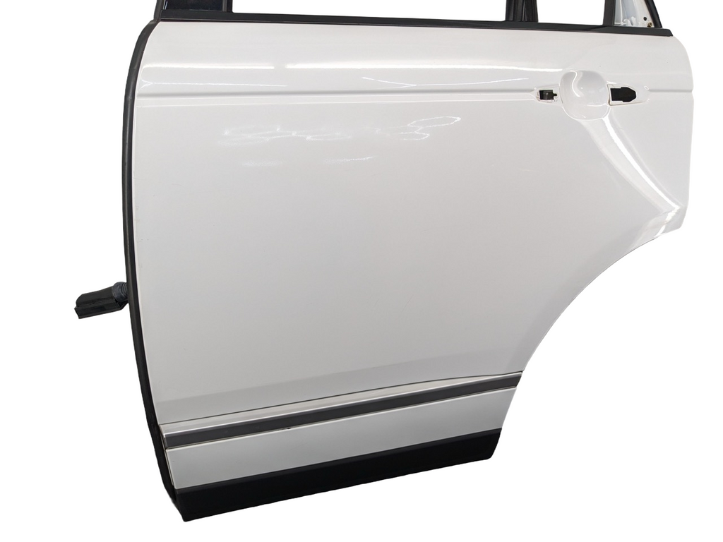 2013 - 2017 LAND ROVER RANGE ROVER OEM REAR LEFT DRIVER SIDE DOOR SHELL PANEL