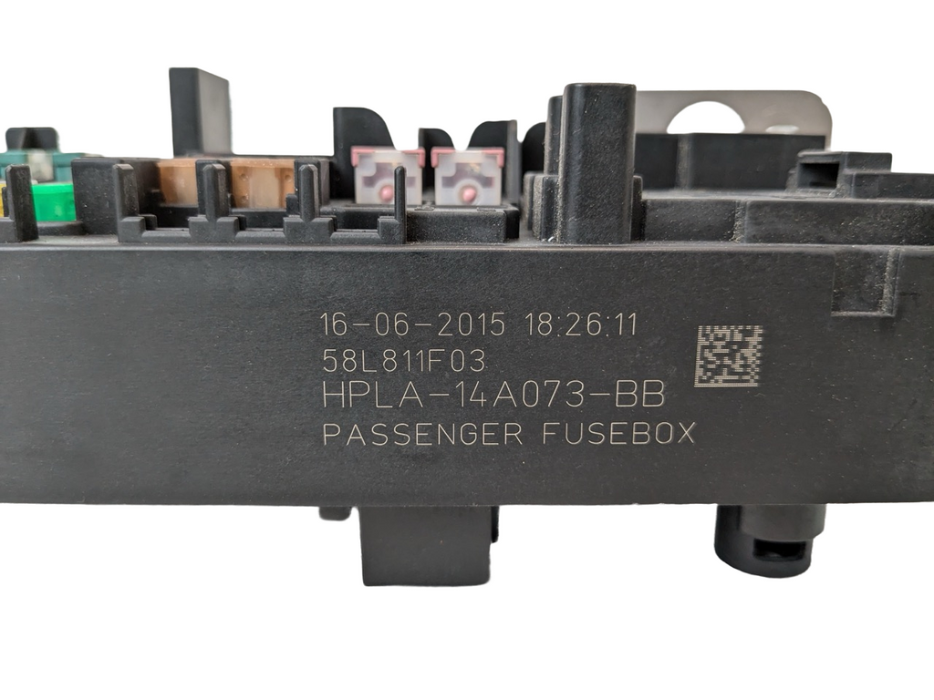 2013 - 2017 LAND ROVER RANGE ROVER OEM INTERIOR CABIN FUSE RELAY JUNCTION BOX