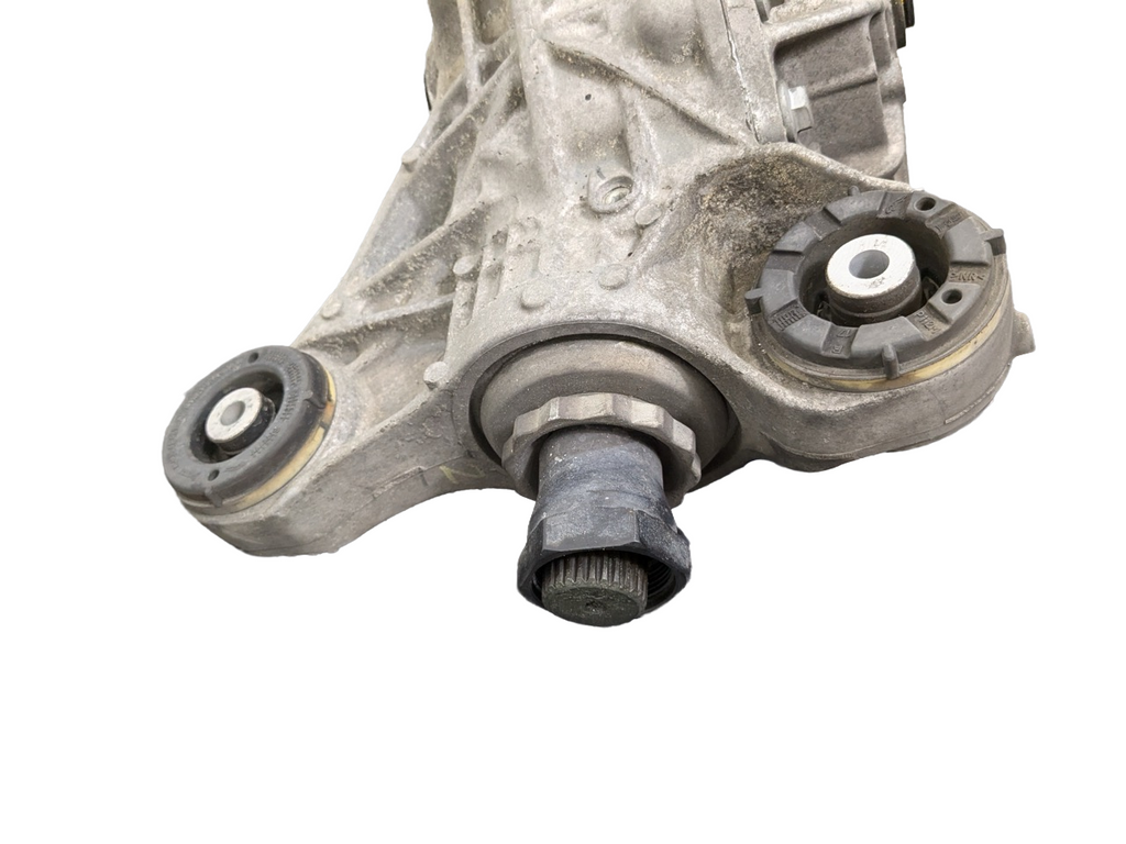 13 - 17 LAND ROVER RANGE RANGE ROVER OEM REAR DIFFERENTIAL AXLE CARRIER ASSEMBLY