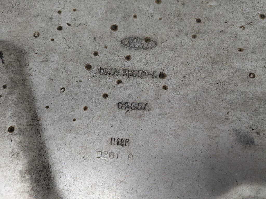 2013 - 2017 LAND ROVER RANGE ROVER OEM UNDER ENGINE SPLASH GUARD SHIELD COVER