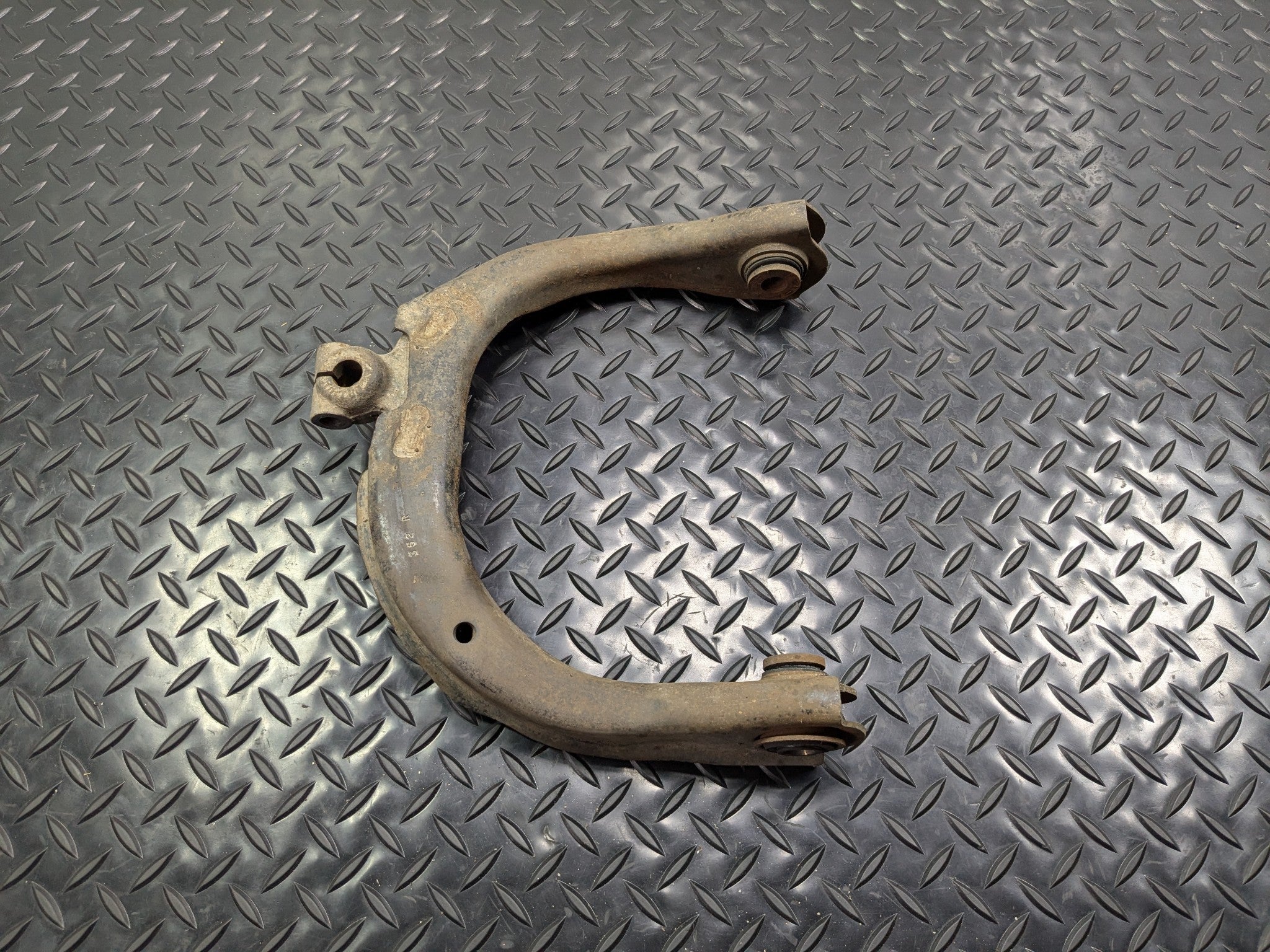02 - 09 OEM CHEVROLET TRAILBLAZER FRONT RIGHT PASSENGER SIDE UPPER CONTROL ARM