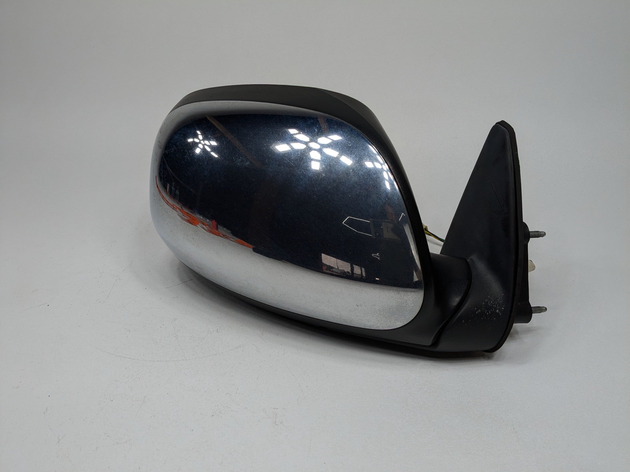 05 - 06 OEM TOYOTA TUNDRA FRONT RIGHT PASSENGER SIDE VIEW POWER HEATED MIRROR
