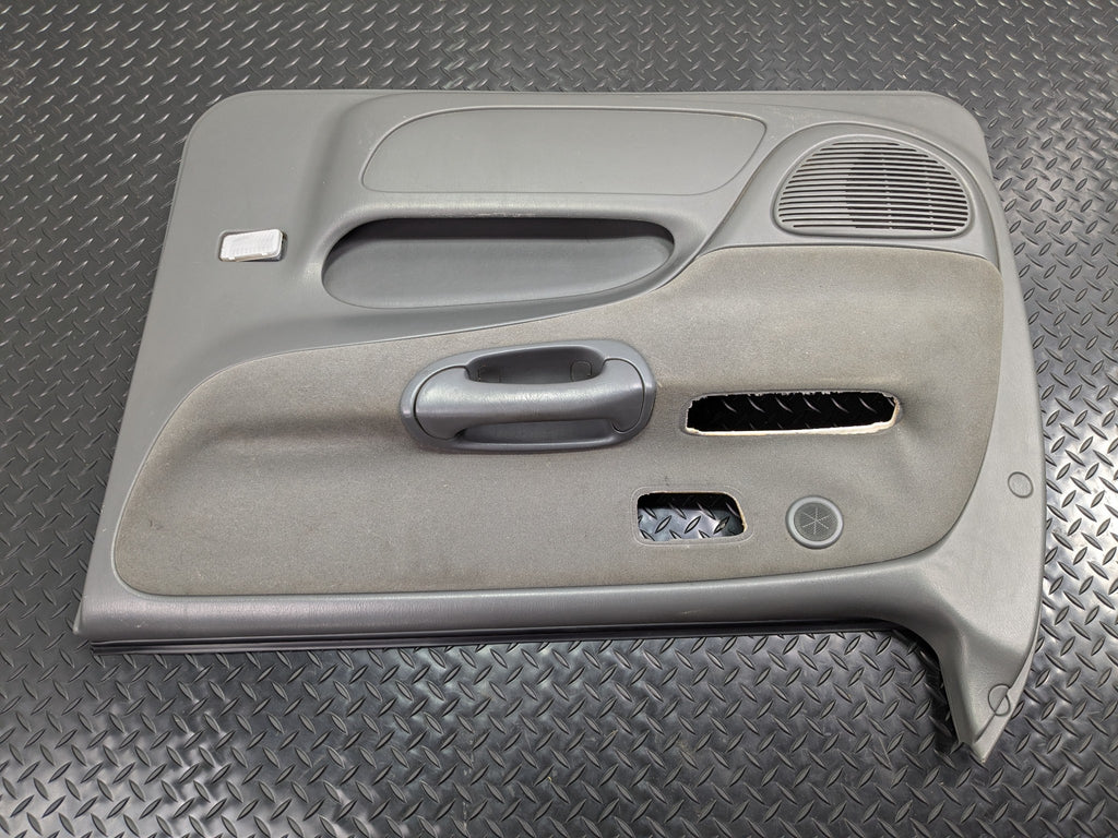 05 - 06 OEM TOYOTA TUNDRA FRONT RIGHT PASSENGER INTERIOR DOOR TRIM PANEL GRAY