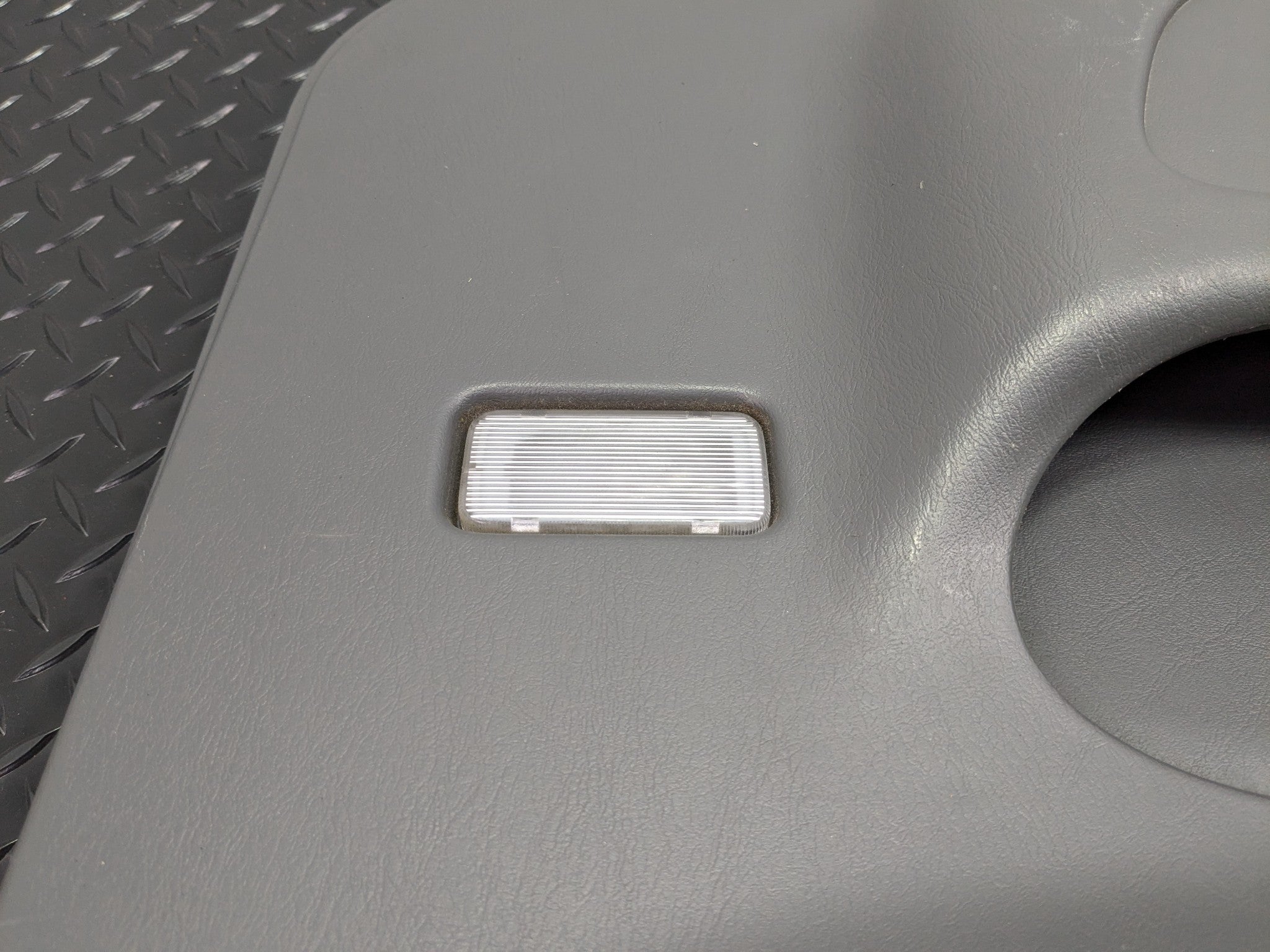 05 - 06 OEM TOYOTA TUNDRA FRONT RIGHT PASSENGER INTERIOR DOOR TRIM PANEL GRAY
