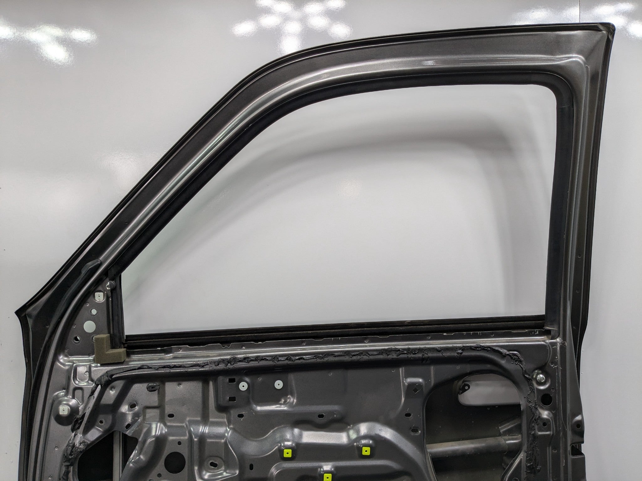 05 - 06 OEM TOYOTA TUNDRA FRONT RIGHT PASSENGER SIDE DOOR SHELL MERCURIO GREY