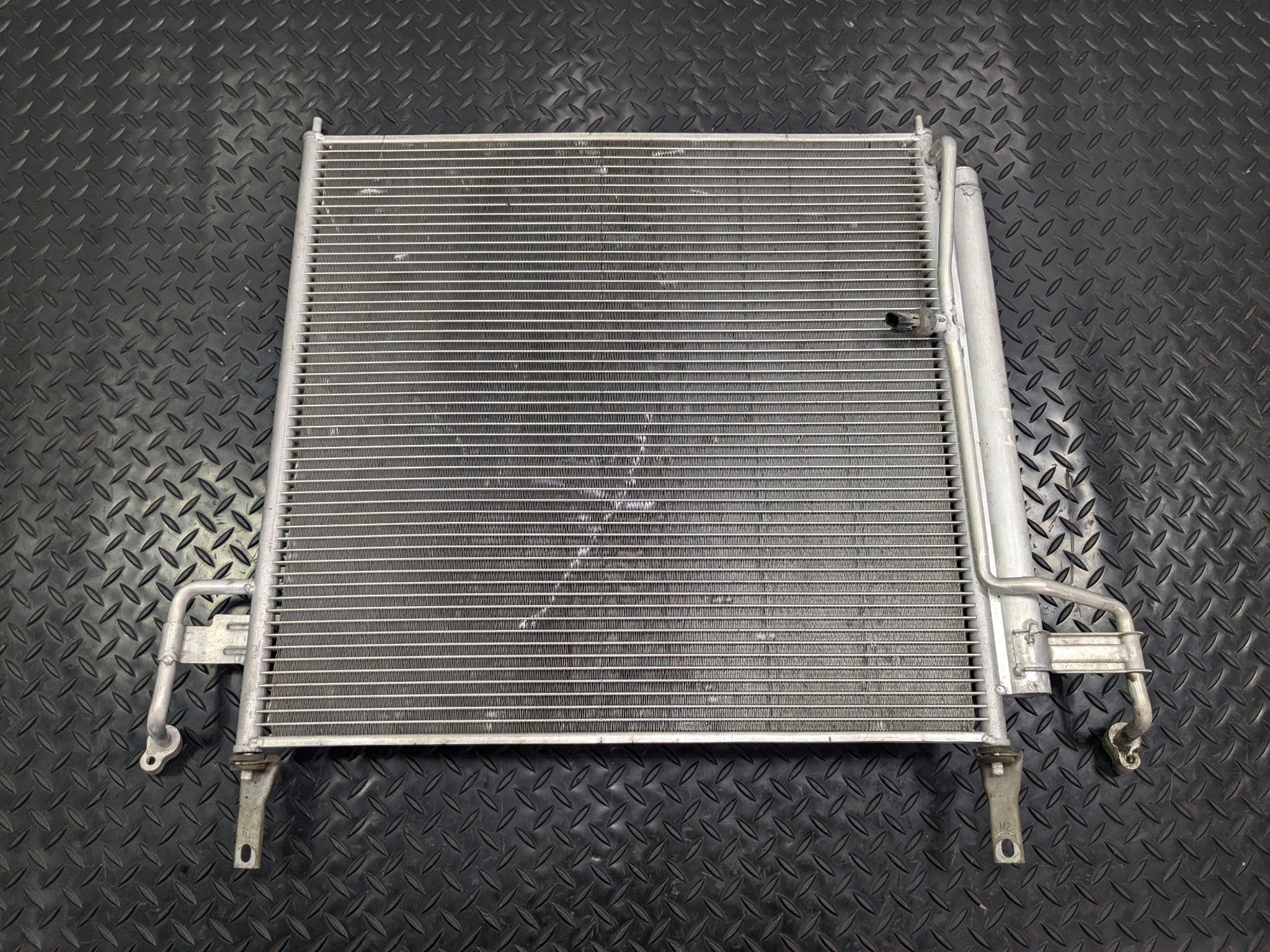 2005 - 2007 OEM NISSAN ARMADA AC AIR CONDITIONING CONDENSER RADIATOR ASSEMBLY