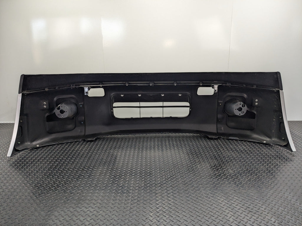2005 - 2007 OEM NISSAN ARMADA FRONT BUMPER COVER ASSEMBLY