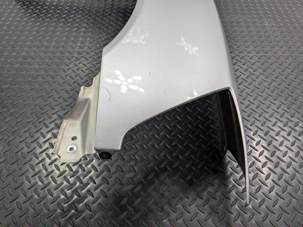 05 - 07 OEM NISSAN ARMADA FRONT RIGHT PASSENGER SIDE FENDER COVER PANEL ASSEMBLY