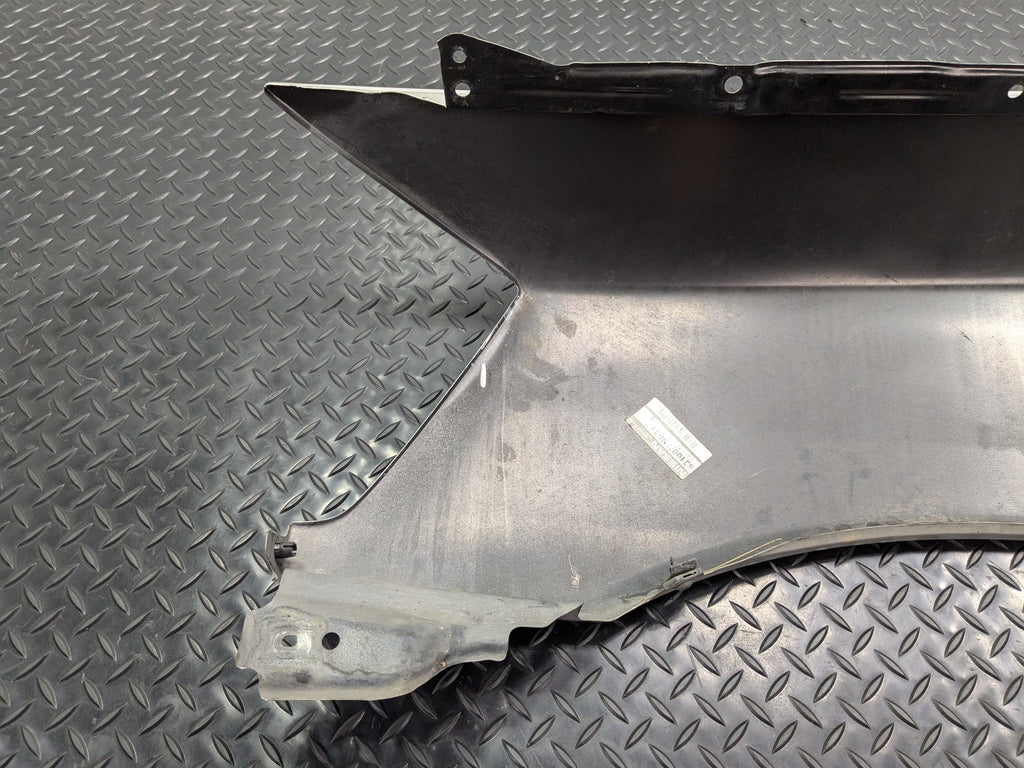 05 - 07 OEM NISSAN ARMADA FRONT RIGHT PASSENGER SIDE FENDER COVER PANEL ASSEMBLY