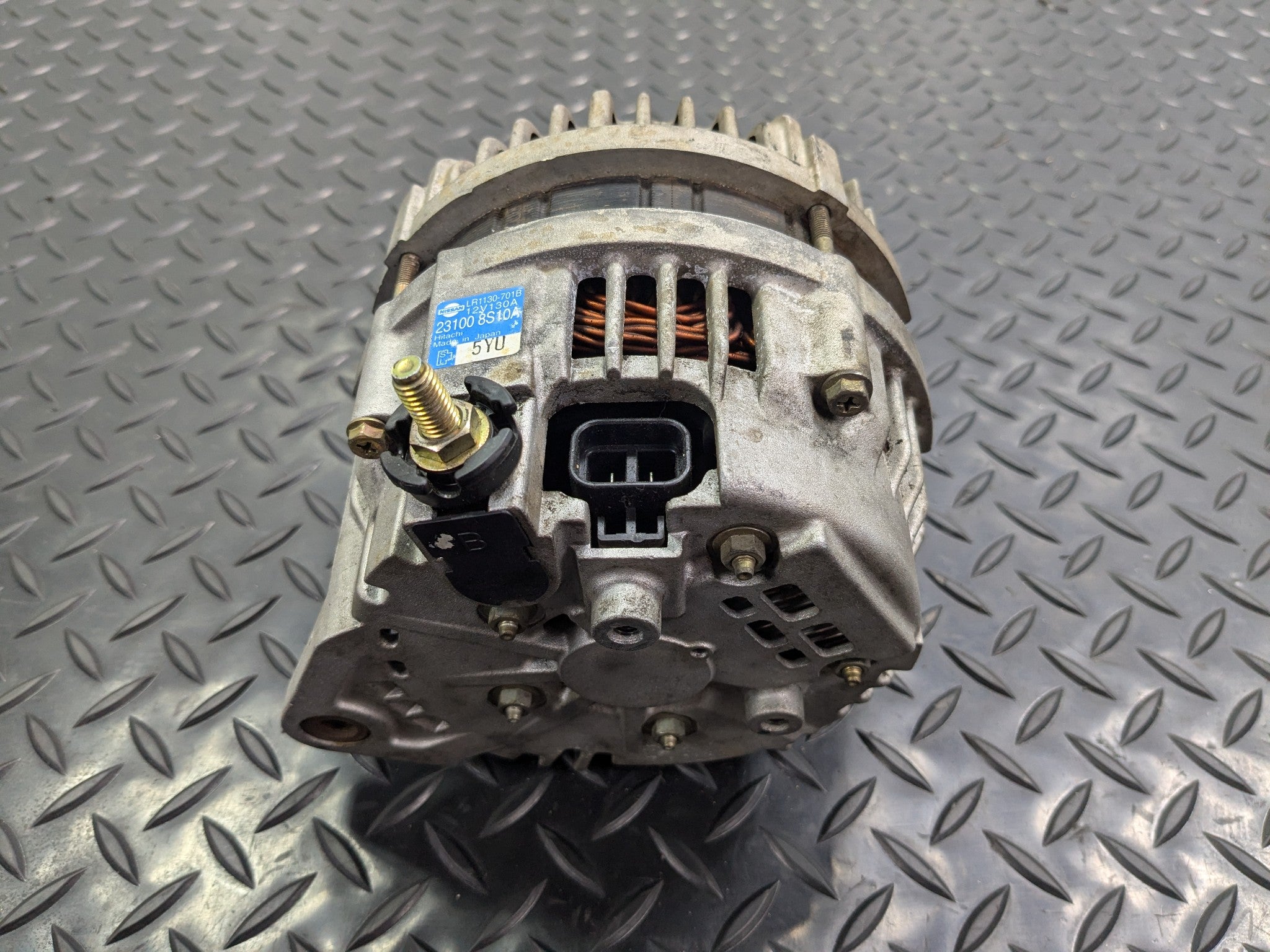 2005 - 2007 OEM NISSAN ARMADA POWER GENERATOR ENGINE MOTOR ALTERNATOR ASSEMBLY