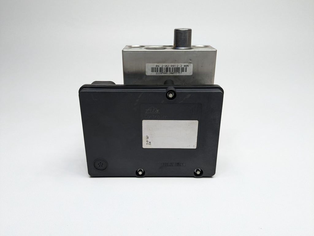 2005 - 2007 OEM NISSAN ARMADA ANTI LOCK BRAKE PUMP ABS CONTROL MODULE