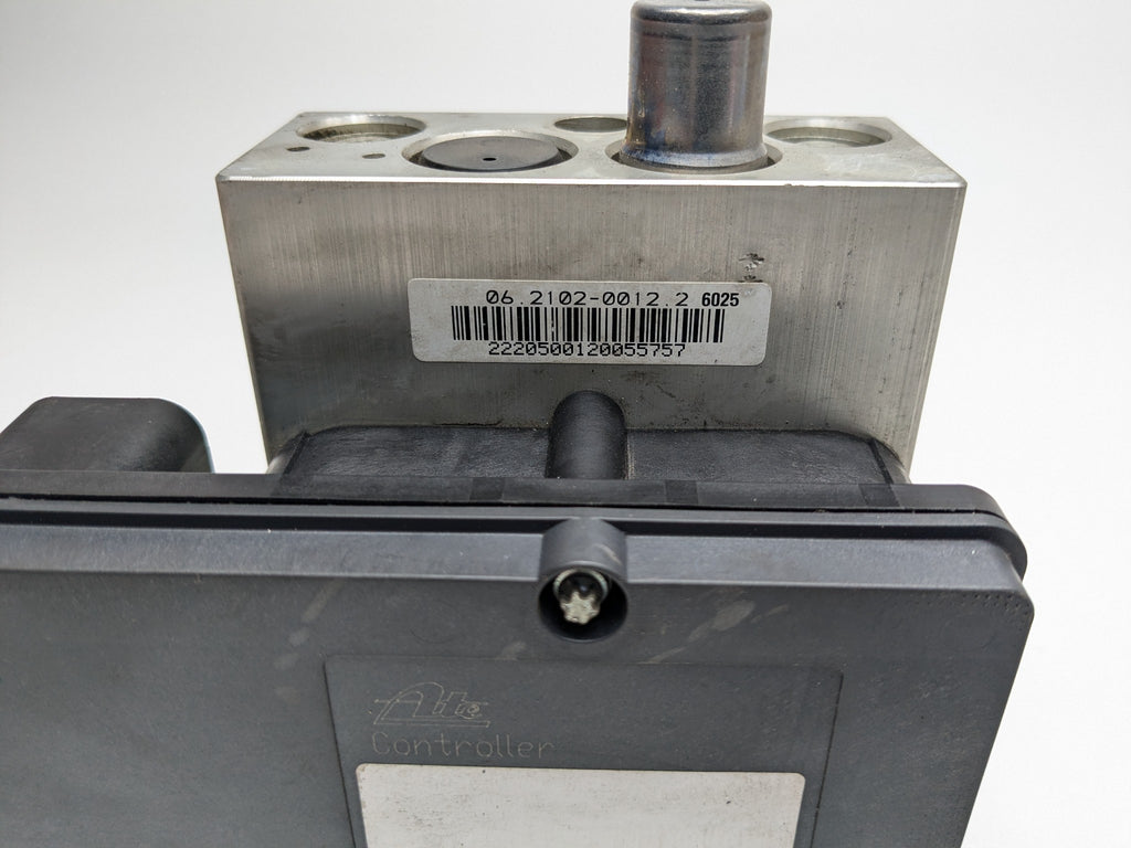 2005 - 2007 OEM NISSAN ARMADA ANTI LOCK BRAKE PUMP ABS CONTROL MODULE