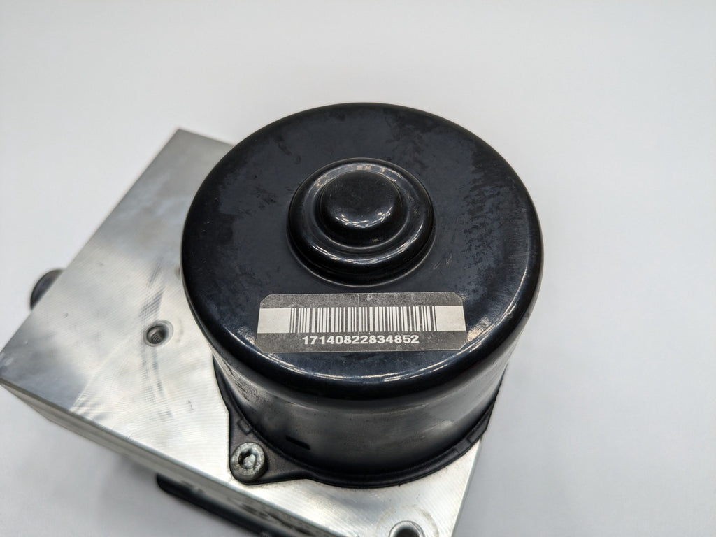 2005 - 2007 OEM NISSAN ARMADA ANTI LOCK BRAKE PUMP ABS CONTROL MODULE