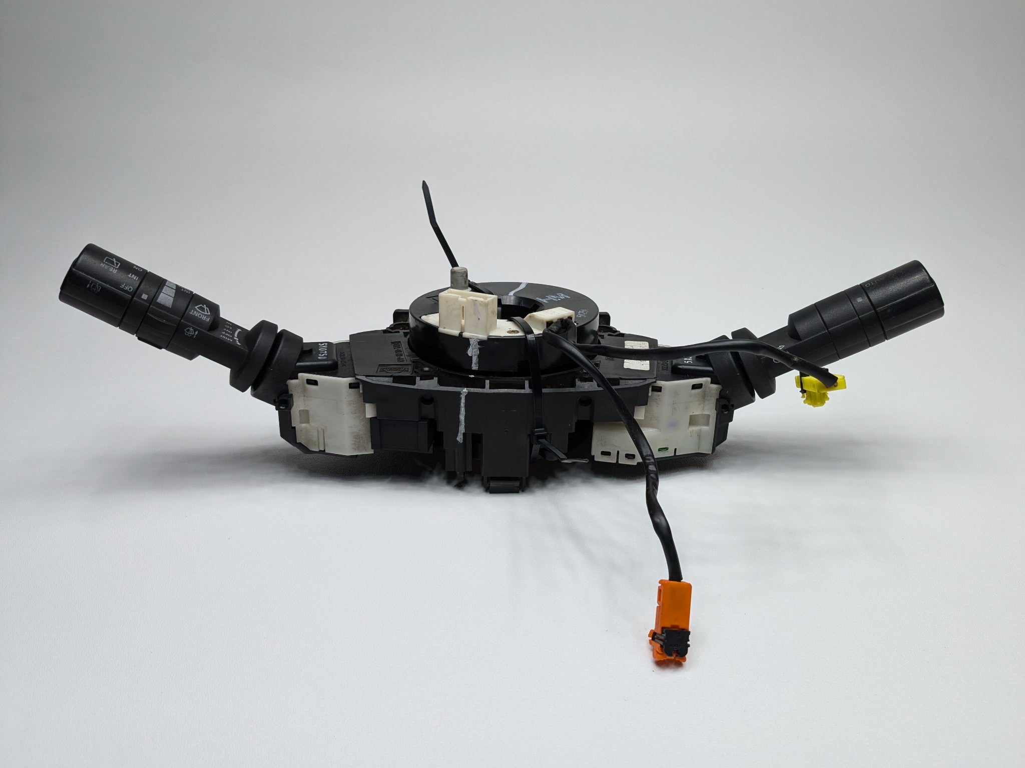 05 - 07 OEM NISSAN ARMADA STEERING COLUMN TURN SIGNAL WIPER COMBINATION SWITCH