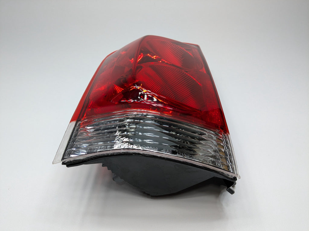 2005 - 2007 OEM NISSAN ARMADA REAR LEFT DRIVER SIDE OUTER TAIL LAMP ASSEMBLY
