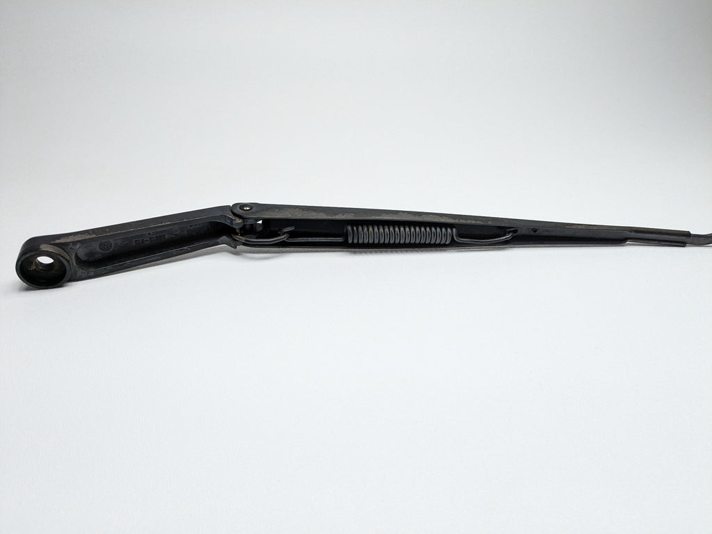 2005 - 2007 OEM NISSAN ARMADA FRONT LEFT DRIVER SIDE WINDSHIELD WASHER WIPER ARM