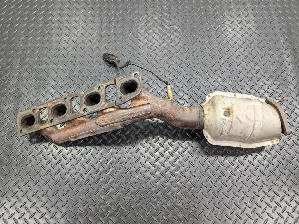 2005 - 2007 OEM NISSAN ARMADA RIGHT SIDE EXHAUST MANIFOLD DOWNPIPE