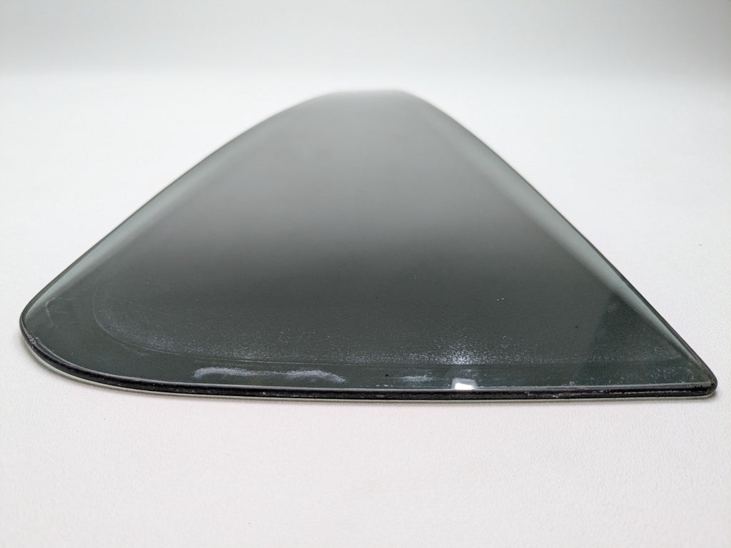 2005 - 2007 OEM NISSAN ARMADA REAR LEFT DRIVER SIDE DOOR VENT WINDOW GLASS