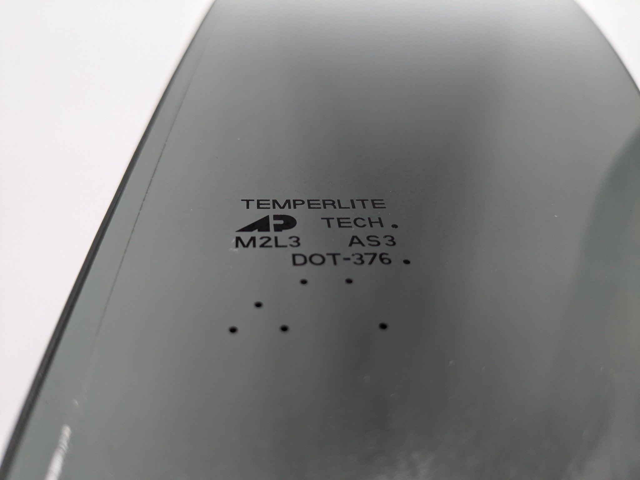 2005 - 2007 OEM NISSAN ARMADA REAR LEFT DRIVER SIDE DOOR VENT WINDOW GLASS