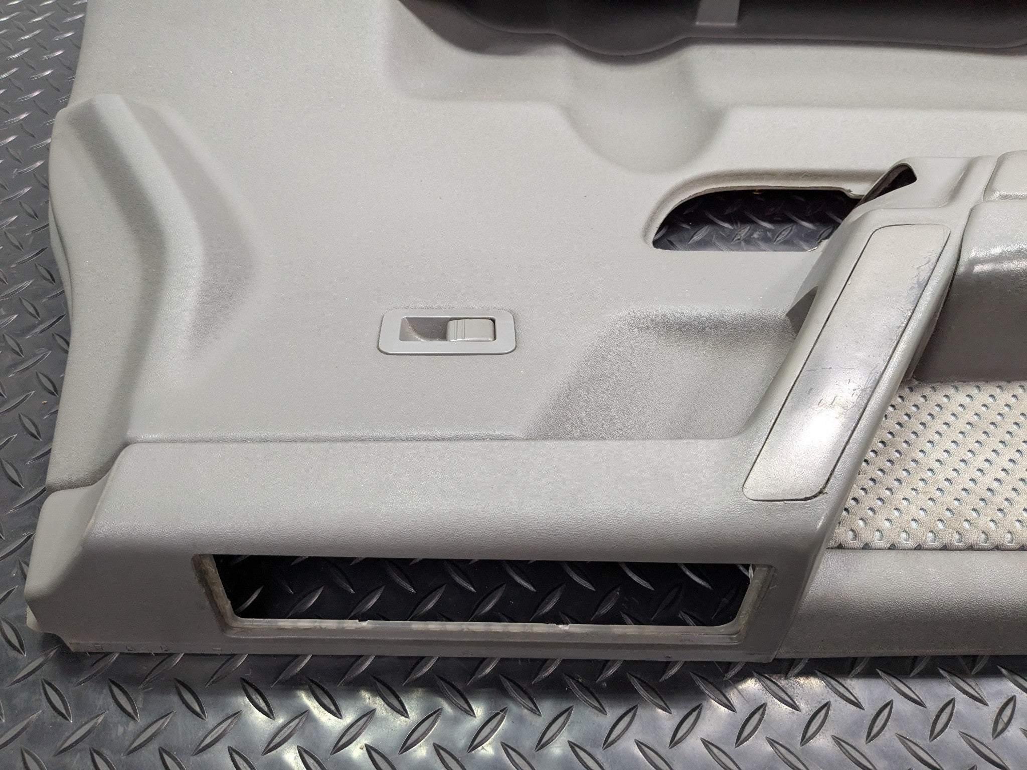 2005 - 2007 OEM NISSAN ARMADA FRONT LEFT DRIVER SIDE DOOR TRIM PANEL GREY