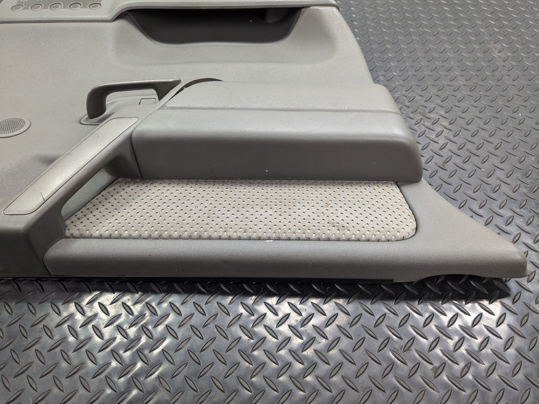 2005 - 2007 OEM NISSAN ARMADA REAR LEFT DRIVER SIDE DOOR TRIM PANEL GREY