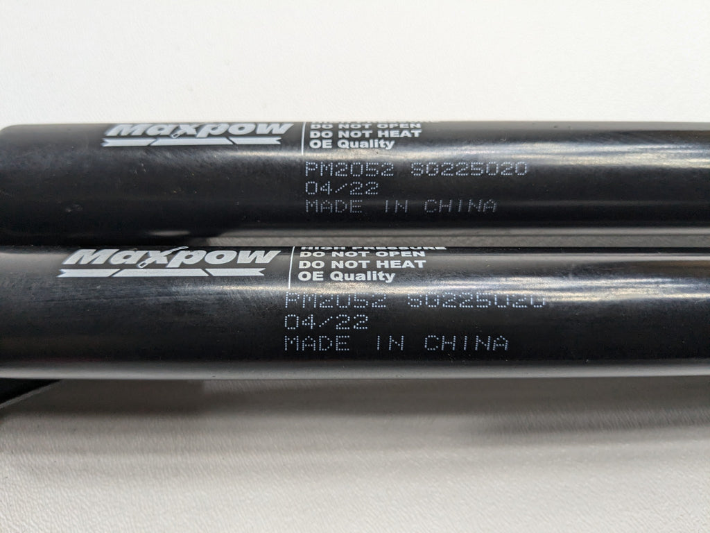 05 - 07 OEM NISSAN ARMADA REAR LEFT AND RIGHT TAILGATE SHOCK STRUT SUPPORT SET