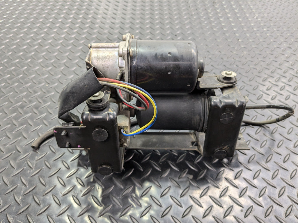 2005 - 2007 OEM NISSAN ARMADA AIR SUSPENSION COMPRESSOR PUMP