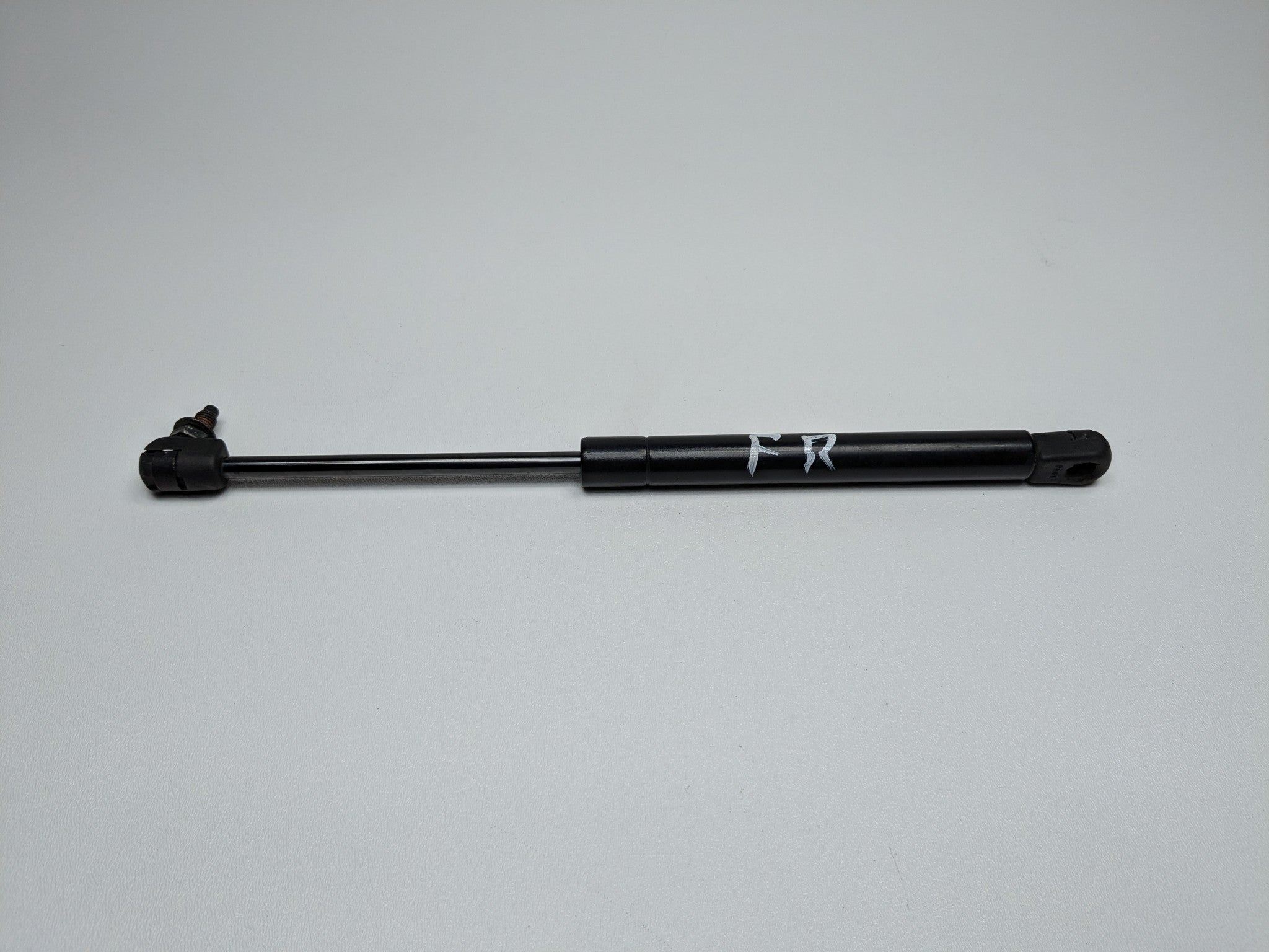 2005 - 2007 OEM NISSAN ARMADA RIGHT PASSENGER HOOD LIFT SUPPORT STRUT SHOCK