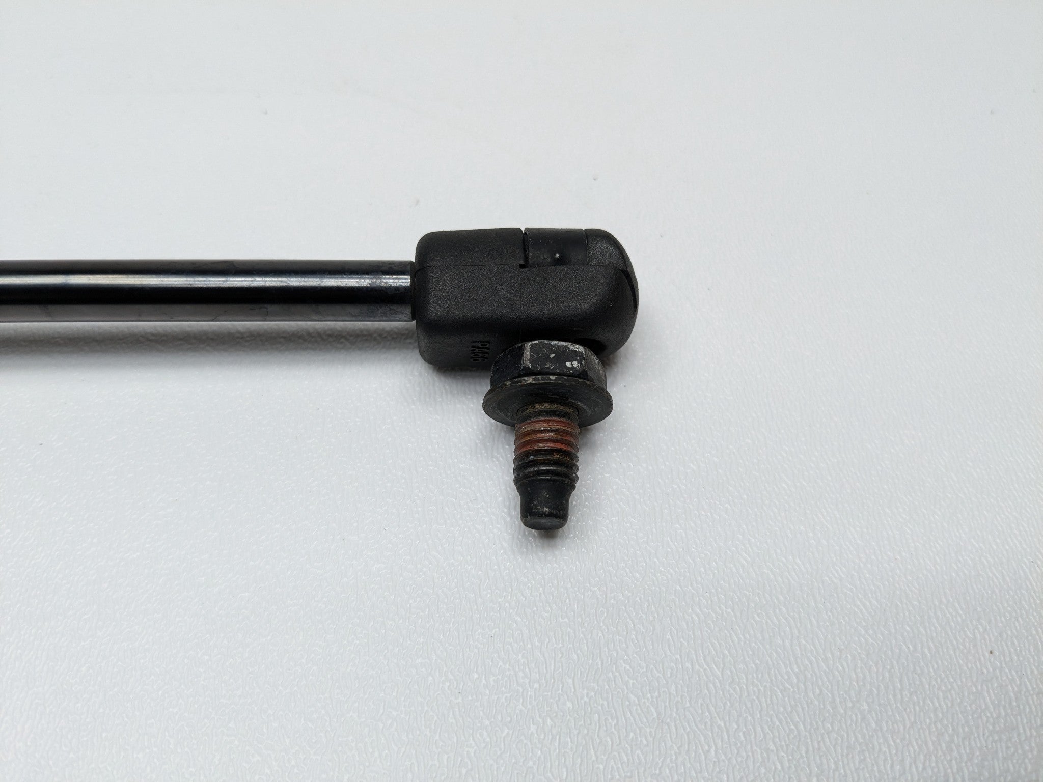 2005 - 2007 OEM NISSAN ARMADA RIGHT PASSENGER HOOD LIFT SUPPORT STRUT SHOCK