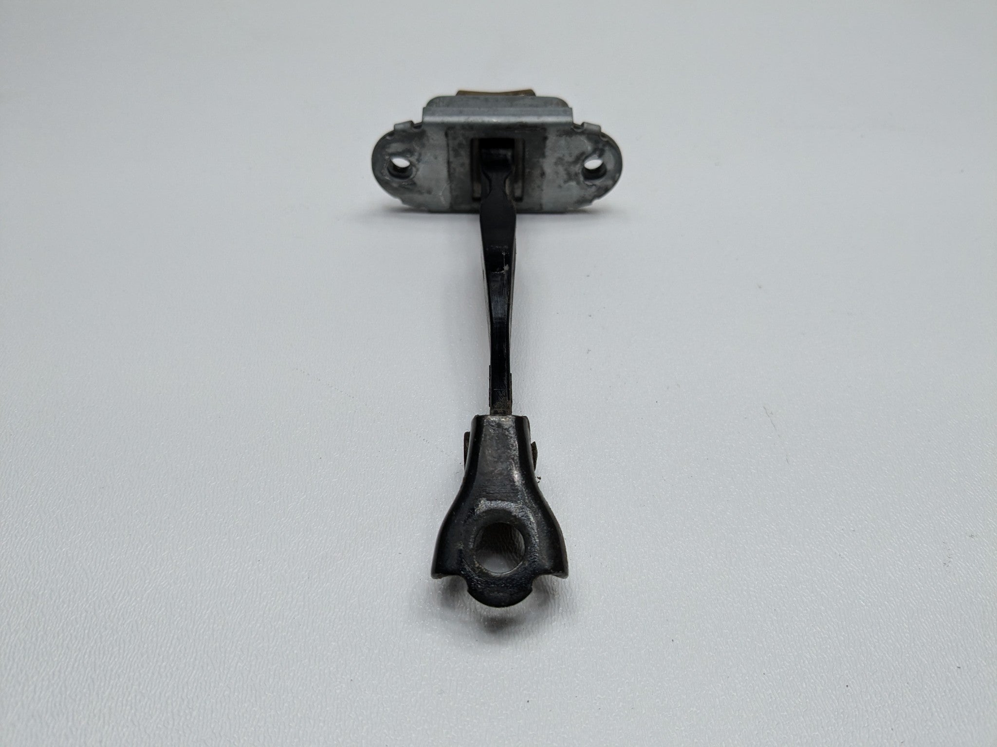 2005 - 2007 OEM NISSAN ARMADA FRONT RIGHT PASSENGER SIDE DOOR CHECK STOPPER