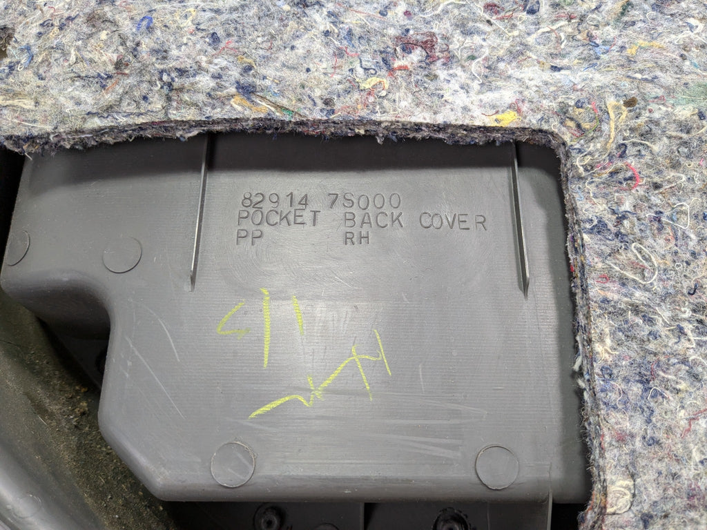 2005 - 2007 OEM NISSAN ARMADA REAR RIGHT PASSENGER SIDE DOOR TRIM PANEL GREY