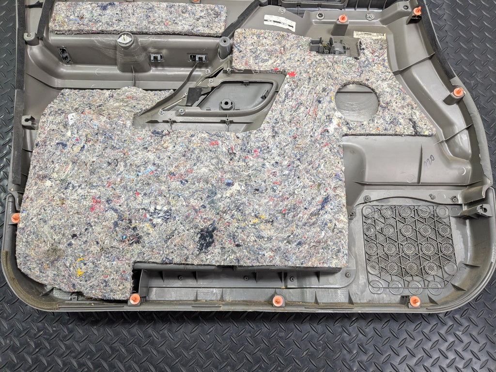 2005 - 2007 OEM NISSAN ARMADA FRONT RIGHT PASSENGER SIDE DOOR TRIM PANEL GREY
