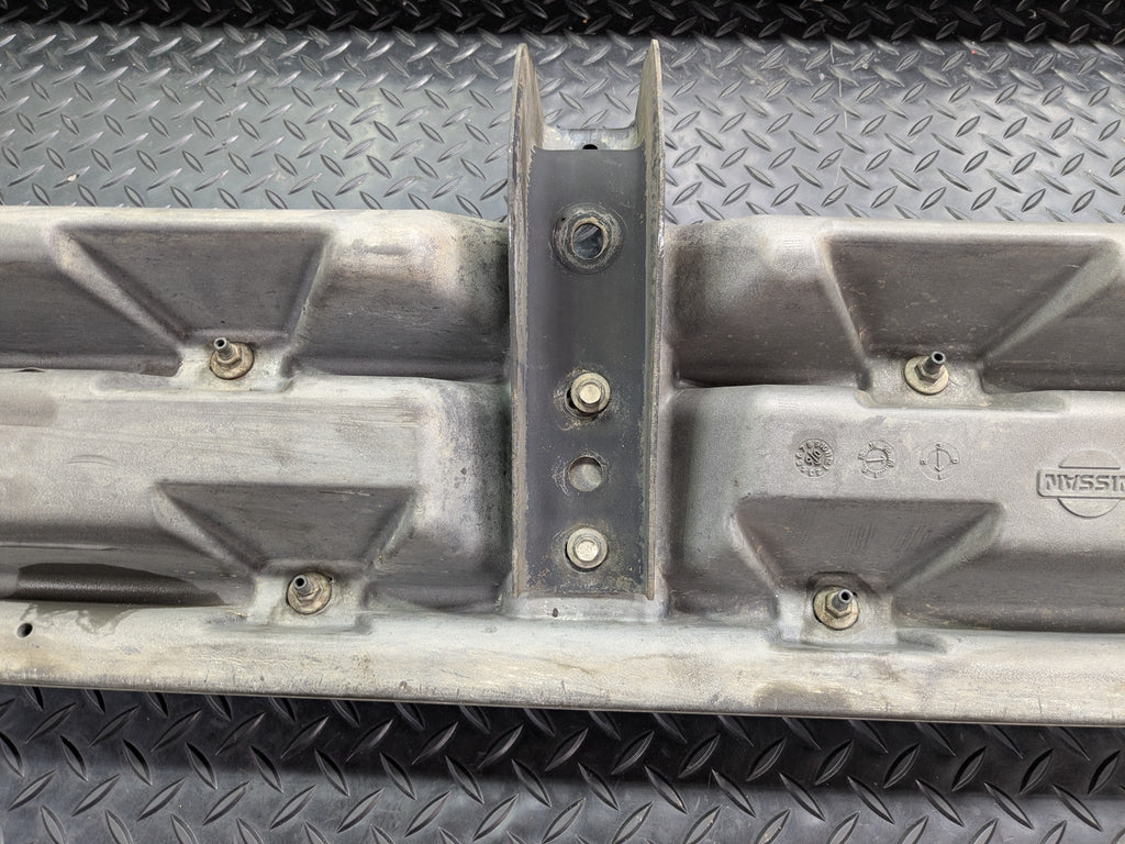 05 - 07 OEM NISSAN ARMADA LEFT AND RIGHT SIDE RUNNING BOARD STEP PAD ASSEMBLY