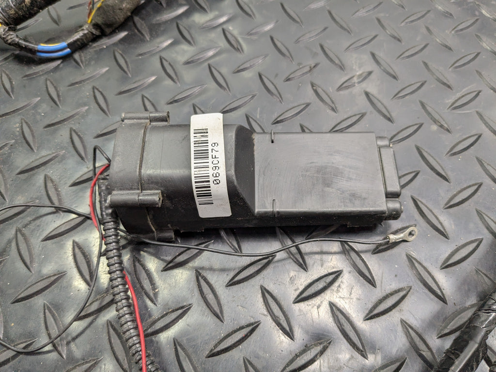 05 - 07 OEM NISSAN ARMADA RIGHT PASSENGER SIDE FLOOR BODY WIRE WIRING HARNESS