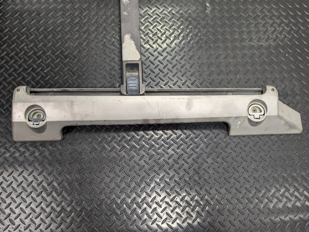 05 - 07 OEM NISSAN ARMADA LEFT AND RIGHT ROOF LUGGAGE CROSS BAR RAIL RACK SET